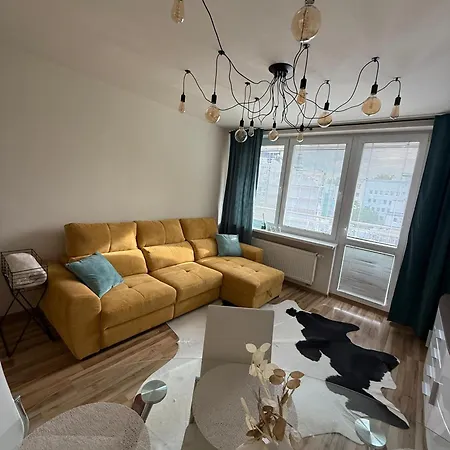 Zenna V Centre Mesta S Parkovanim Free * Zvolen